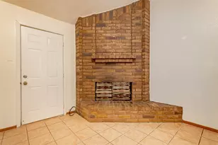 9507 Wellsworth Dr, Houston, TX 77083 - Photo 15