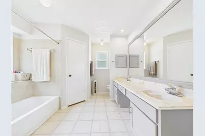 416 Meadowpoint Drive, League City, TX 77573 - Photo 27