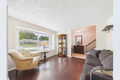 416 Meadowpoint Drive, League City, TX 77573 - Photo 11