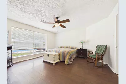 416 Meadowpoint Drive, League City, TX 77573 - Photo 25