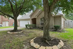 11123 Cactus Point Ct, Houston, TX 77095 - Photo 3