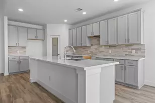 305 Gambels Quail Rd, Waller, TX 77484 - Photo 7