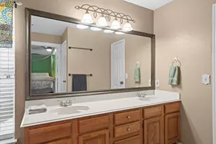 7515 Honey Creek Ln, Houston, TX 77095 - Photo 17