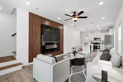 8001 Talton Street #B, Houston, TX 77028 - Photo 3