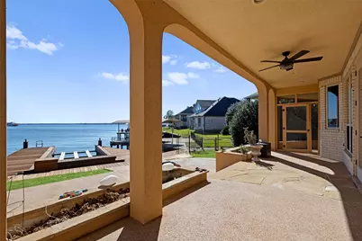 7159 Kingston Cove Lane, Willis, TX 77318 - Photo 35