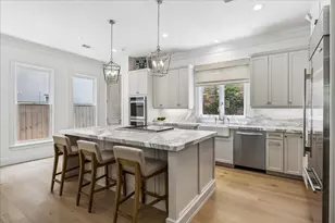 234 S Post Oak Ln, Houston, TX 77056 - Photo 7