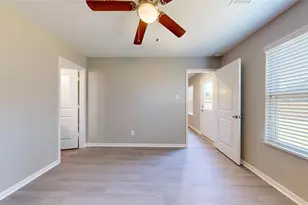 2818 N Red Birch Cir, Houston, TX 77038 - Photo 23