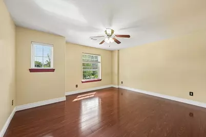 18654 Walden Glen Circle, Humble, TX 77346 - Photo 13