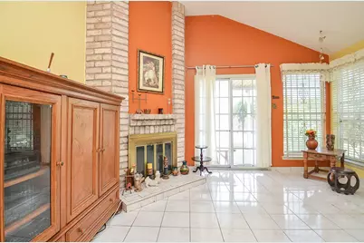 12322 Tambourine Drive, Houston, TX 77477 - Photo 11