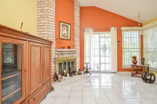 12322 Tambourine Dr, Houston, TX 77477 - Photo 11