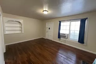 1552 Lombardy St, Houston, TX 77023 - Photo 5