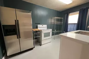 1552 Lombardy St, Houston, TX 77023 - Photo 7