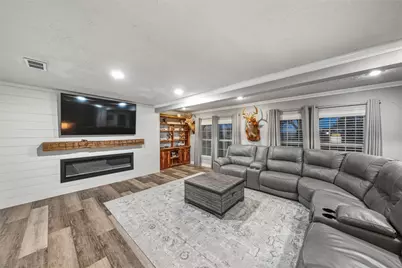 19989 Meadow Bend Road, Waller, TX 77484 - Photo 17