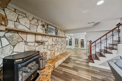19989 Meadow Bend Road, Waller, TX 77484 - Photo 15