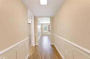 361 N Post Oak Ln, Houston, TX 77024 - Photo 17