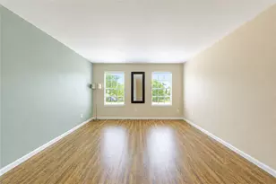 361 N Post Oak Ln, Houston, TX 77024 - Photo 5