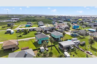 971 Meynig Drive, Crystal Beach, TX 77650 - Photo 37