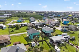 971 Meynig Dr, Crystal Beach, TX 77650 - Photo 37