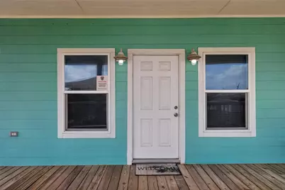 971 Meynig Drive, Crystal Beach, TX 77650 - Photo 3