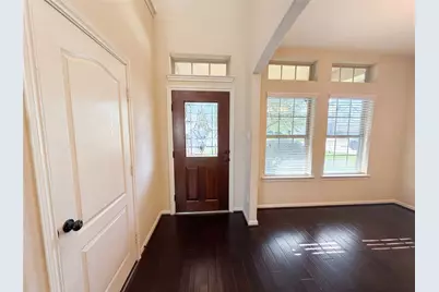 6523 Hunters Creek Lane, Baytown, TX 77521 - Photo 11