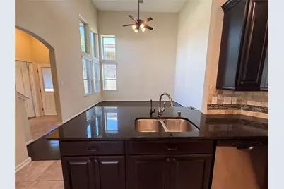 6523 Hunters Creek Lane, Baytown, TX 77521 - Photo 17