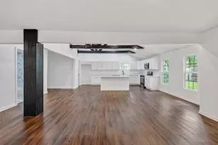 11515 Iberia Dr, Houston, TX 77065 - Photo 9