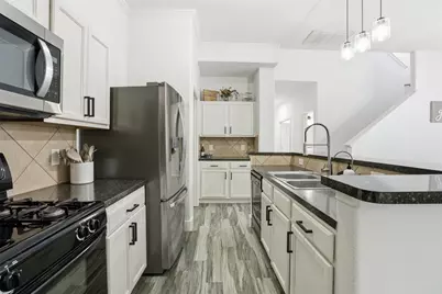 14410 Long Meadow Drive, Houston, TX 77047 - Photo 9
