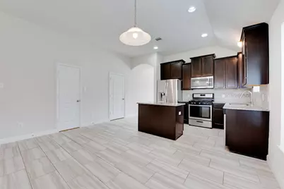 4446 Barnstone Ridge Lane, Rosharon, TX 77583 - Photo 11