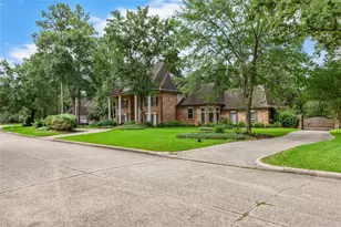 5611 Garden Point Dr, Kingwood, TX 77345 - Photo 3