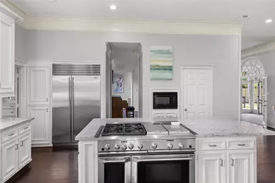 5611 Garden Point Drive, Kingwood, TX 77345 - Photo 19