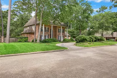 5611 Garden Point Drive, Kingwood, TX 77345 - Photo 3