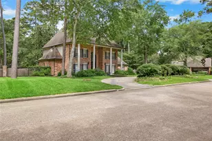 5611 Garden Point Dr, Kingwood, TX 77345 - Photo 3