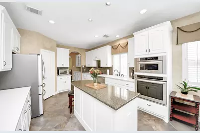 16 Twin Valley Drive, Sugar Land, TX 77479 - Photo 23