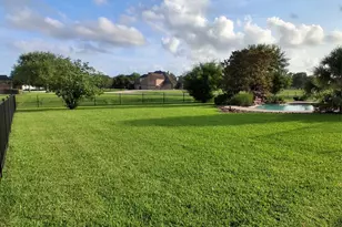 2519 Sandy Point Dr, Richmond, TX 77406 - Photo 11