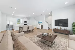 1013 Erin St, Houston, TX 77009 - Photo 9