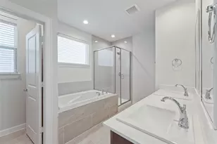 1013 Erin St, Houston, TX 77009 - Photo 15