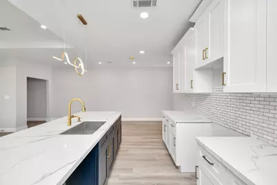 805 Road 5203, Cleveland, TX 77327 - Photo 9