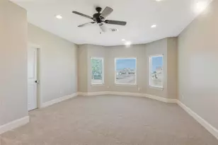 10827 Bourbon St, Willis, TX 77318 - Photo 33