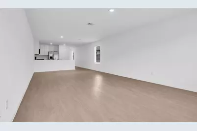 18072 Trepito Avenue, New Caney, TX 77357 - Photo 11