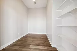 9757 Katy Freeway, Houston, TX 77024 - Photo 9