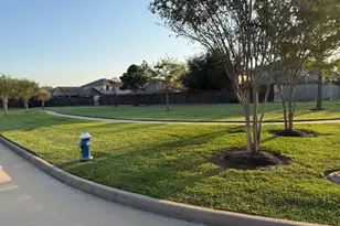 3402 Twin Meadow Ln, Katy, TX 77449 - Photo 27