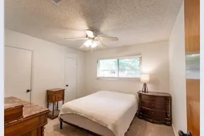67 Sweetgum Court, Lake Jackson, TX 77566 - Photo 15
