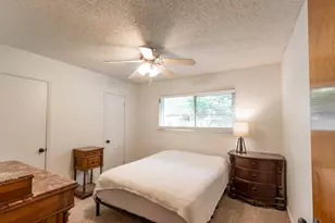 67 Sweetgum Ct, Lake Jackson, TX 77566 - Photo 15