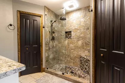 67 Sweetgum Court, Lake Jackson, TX 77566 - Photo 25