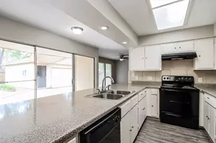 7206 Foxmar Ln, Humble, TX 77338 - Photo 5