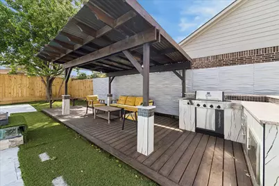 2302 Brooktree Drive, Houston, TX 77008 - Photo 49