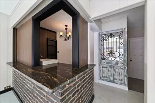 2302 Brooktree Dr, Houston, TX 77008 - Photo 23