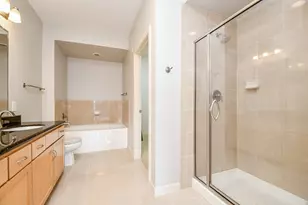 505 Jackson Hill St, Houston, TX 77007 - Photo 11