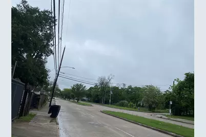 3013 Altoona Street, Houston, TX 77026 - Photo 3