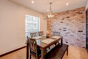 5863 Inwood Dr, Houston, TX 77057 - Photo 9